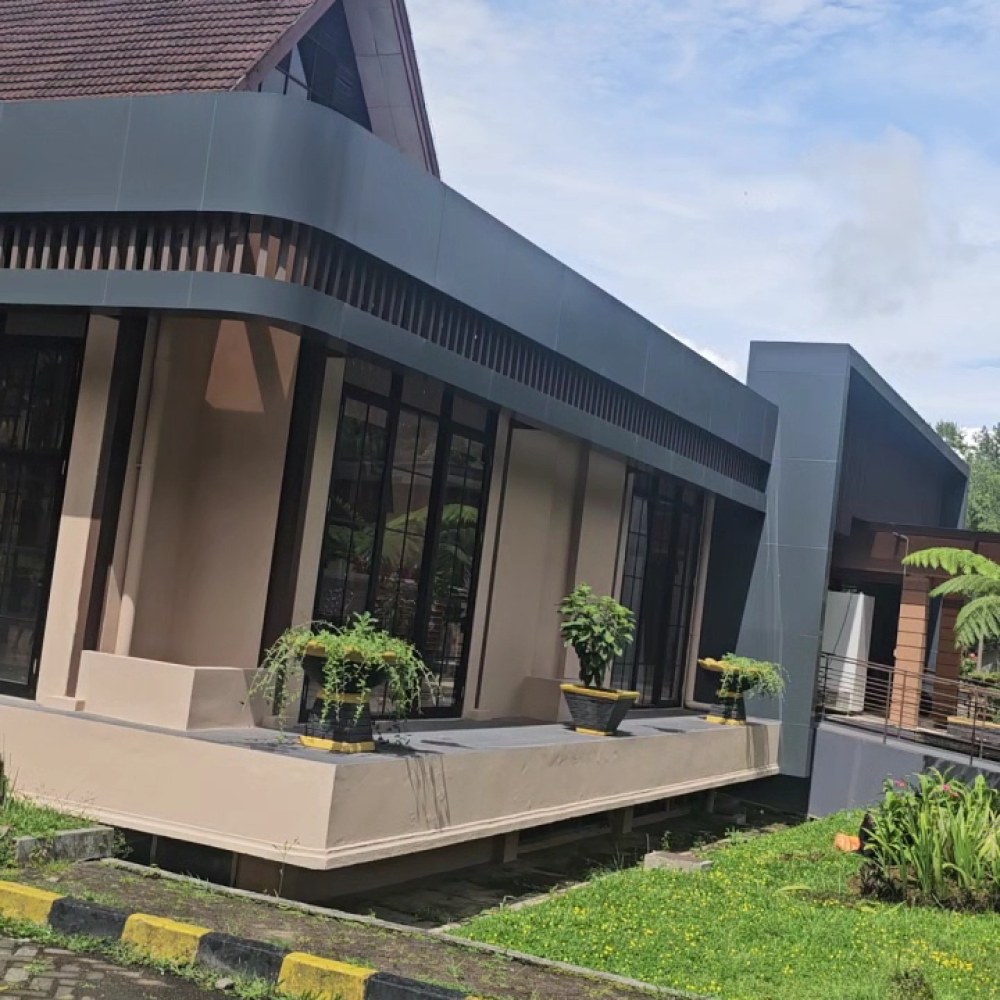 The Tavia Riverside Resort &amp; Convention, Penginapan di Megamendung