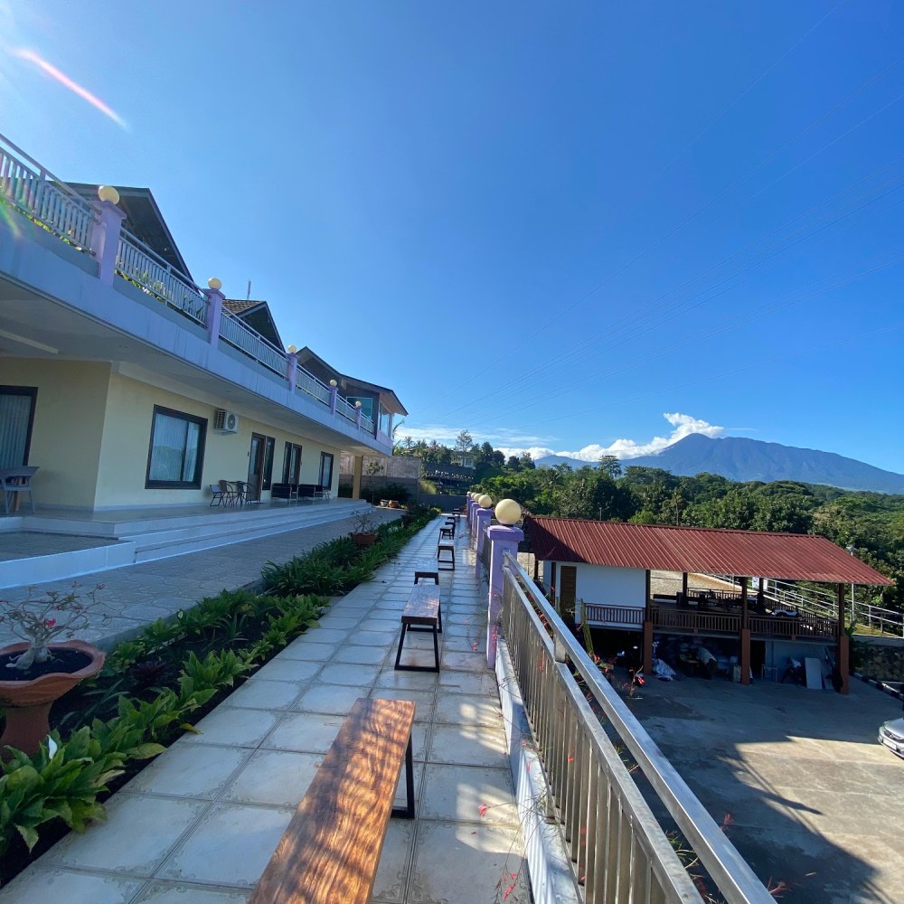 Sahati Resort Gunung Geulis