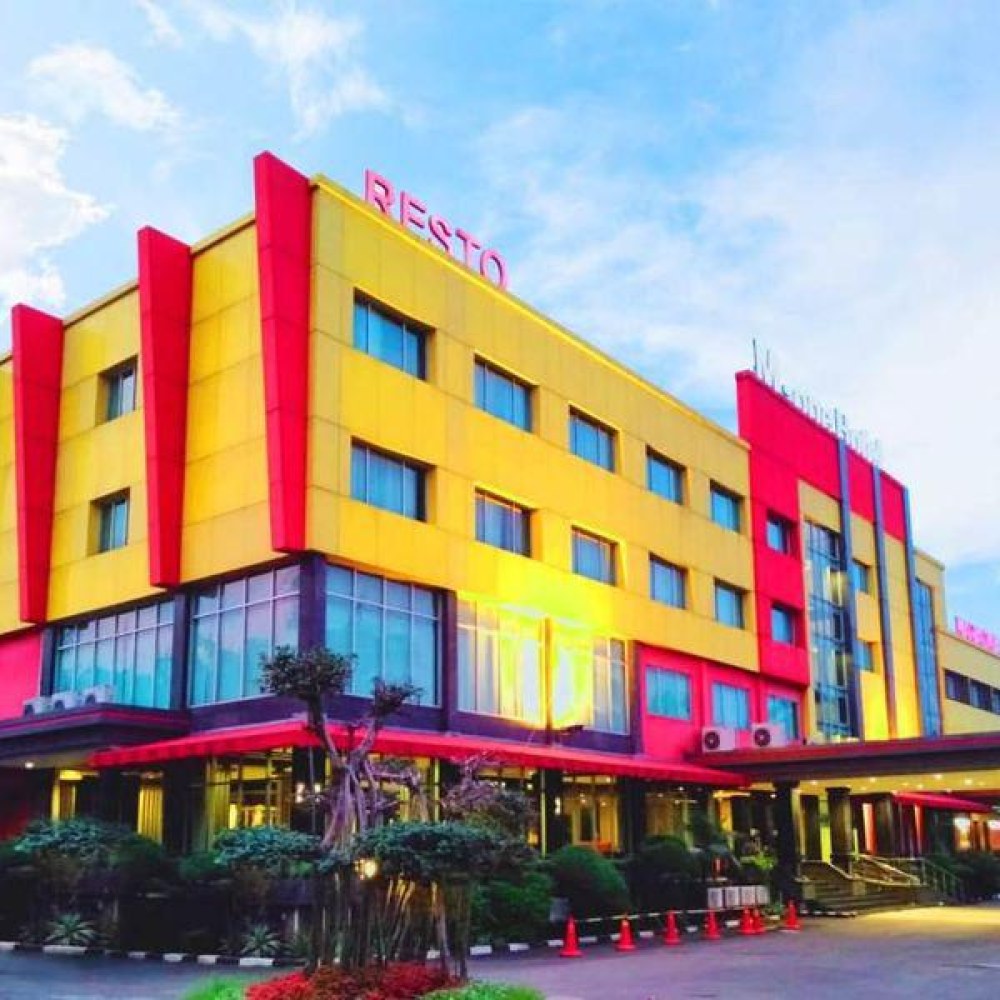 M-Club Sentul @M-One Hotel