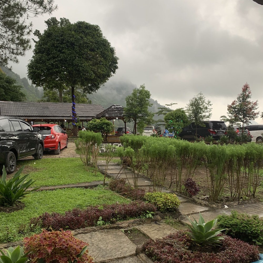 VILLA FAJAR ALAM, PUNCAK 2 SUKAMAKMUR