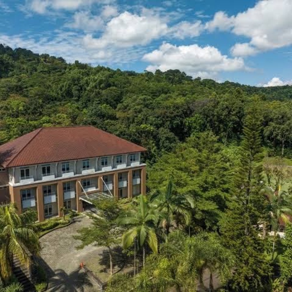 Glamping Pelangi