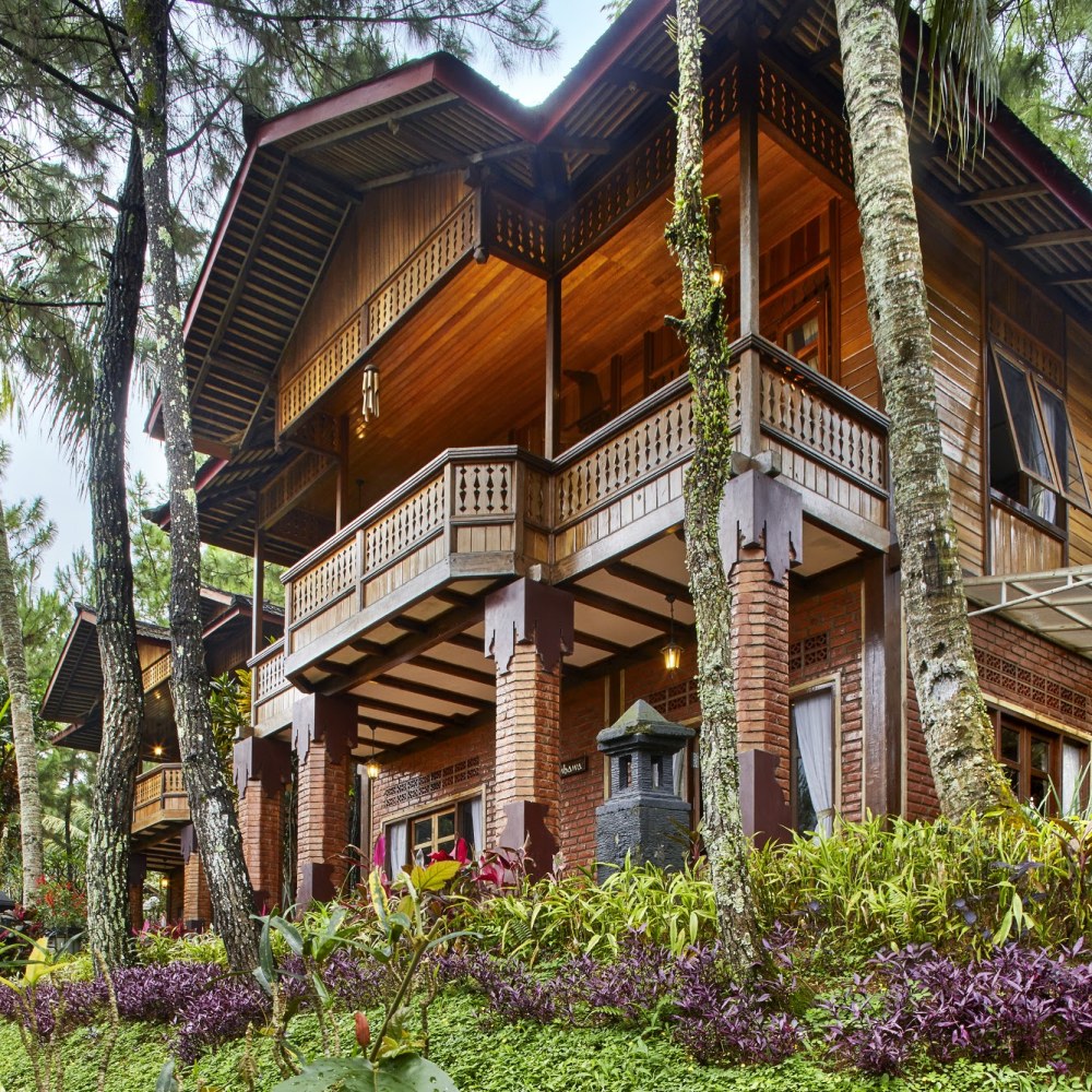 Jambuluwuk Convention Hall & Resort Puncak