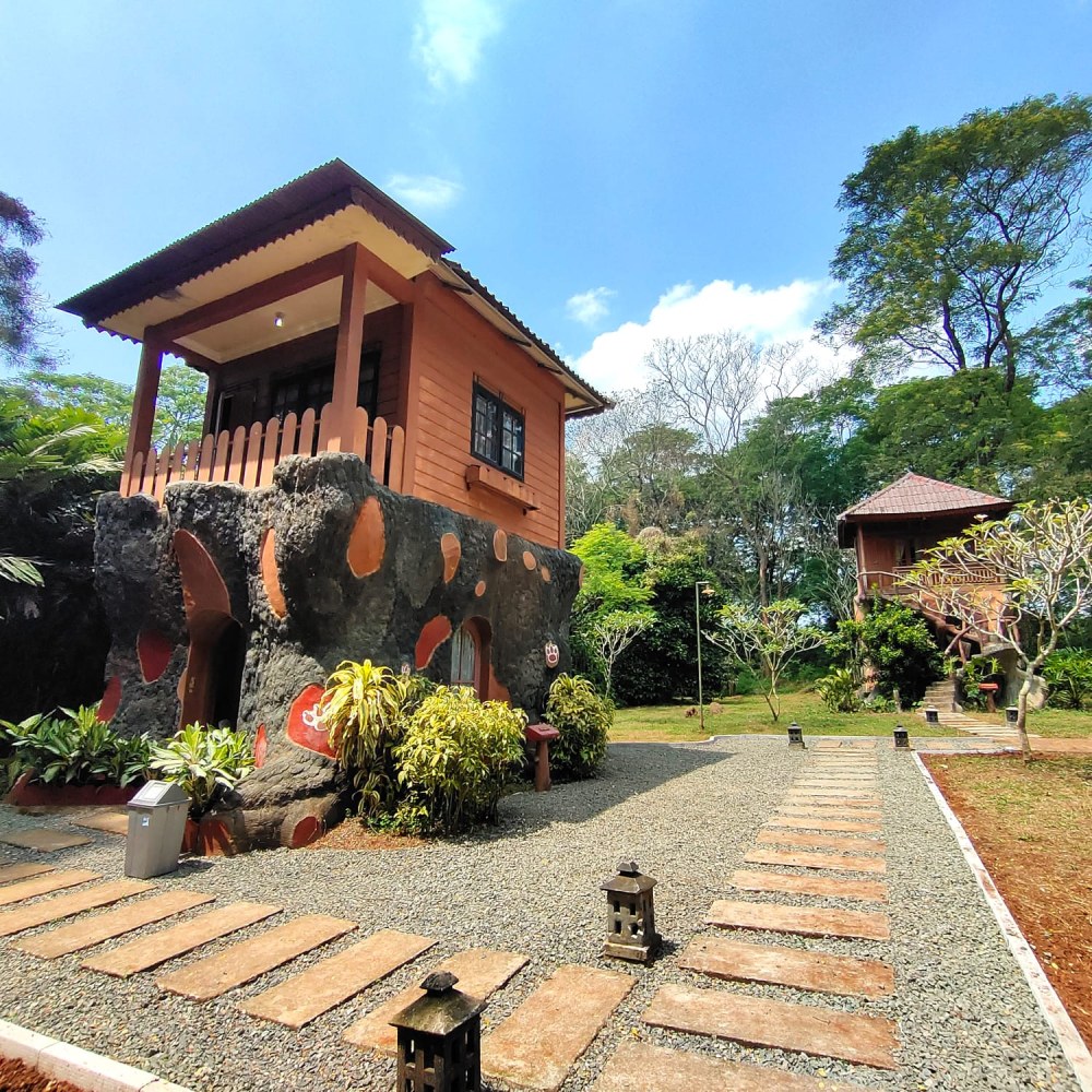 Rumah Pohon Leo
