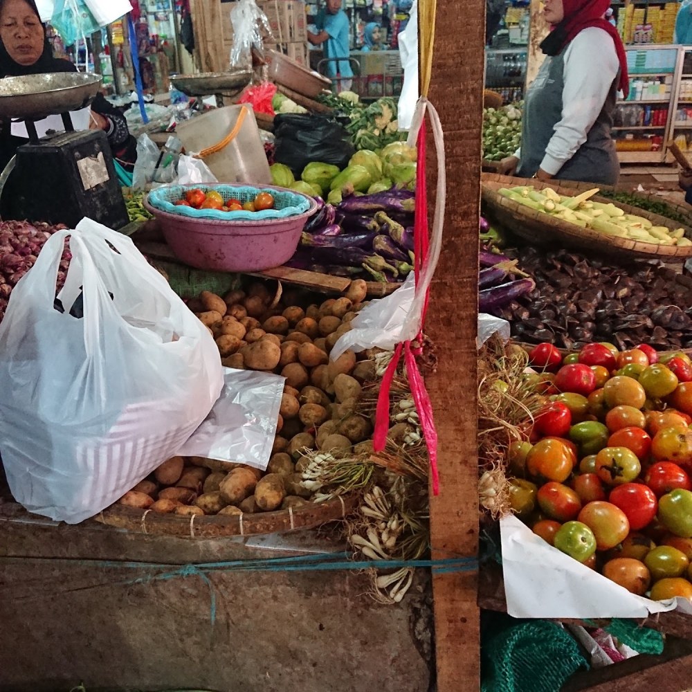 Pasar Cariu