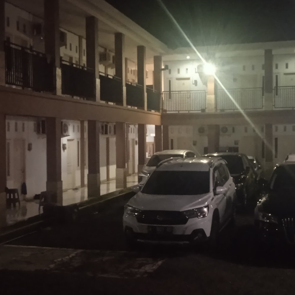 DeFQ Residence
