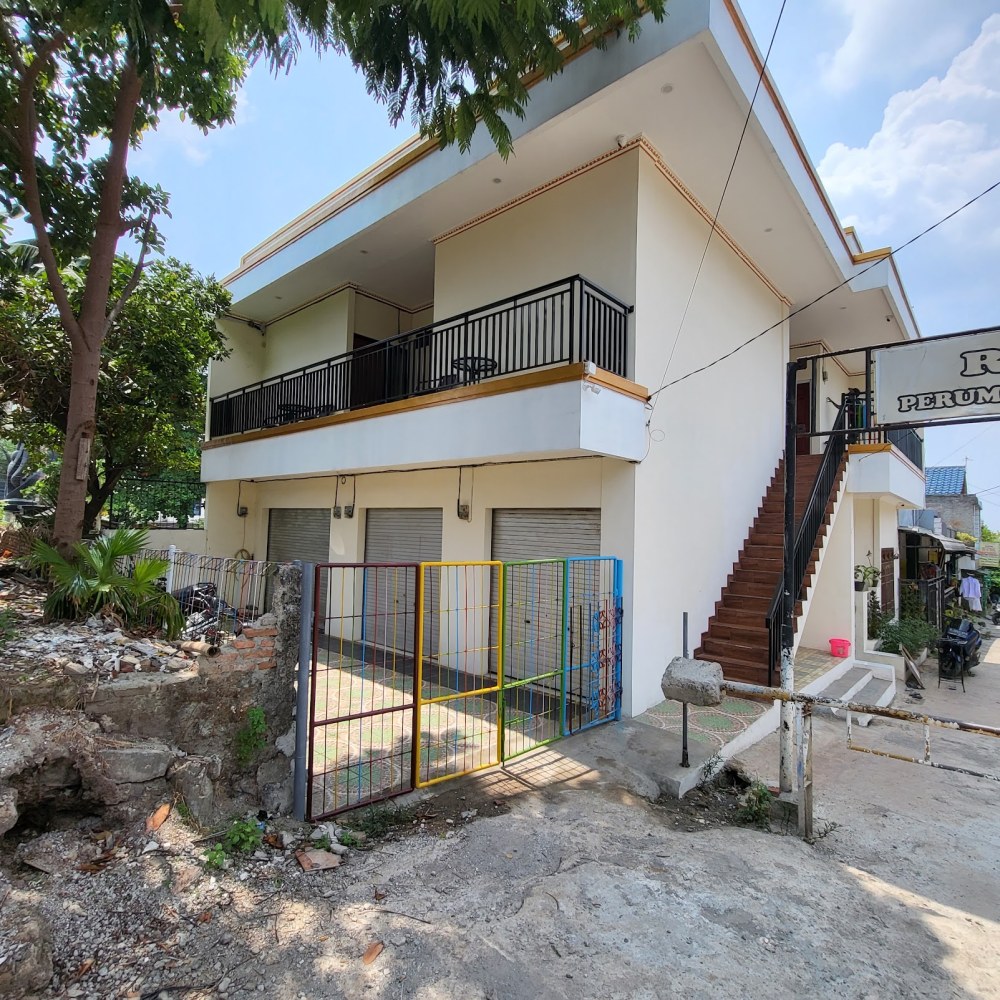 Kost Pria Bintang