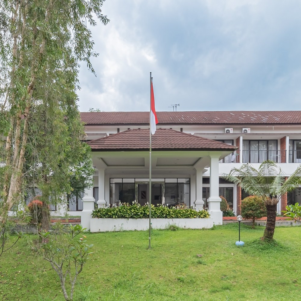 Urbanview Hotel Tridaya Cisarua Puncak