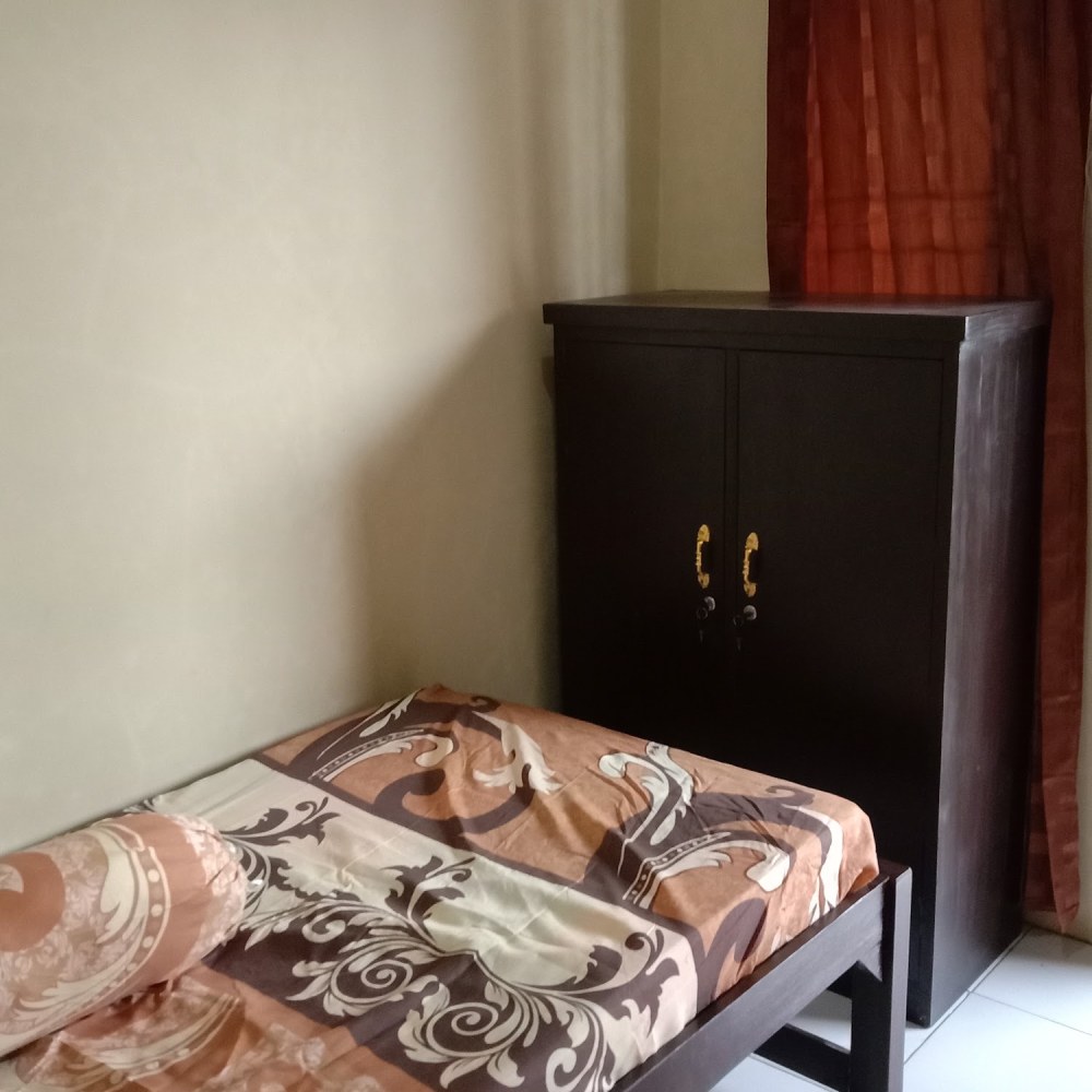Kost Pak Sis