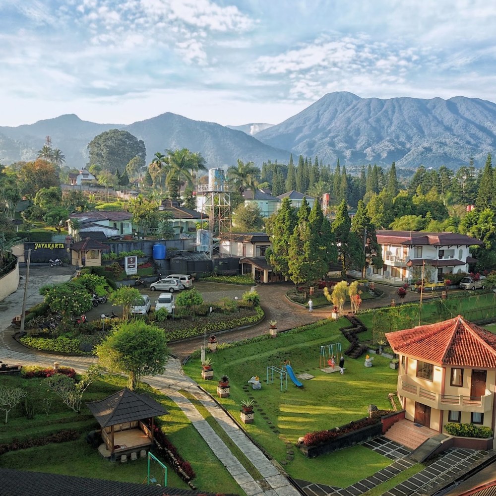 The Jayakarta Cisarua Inn & Villas