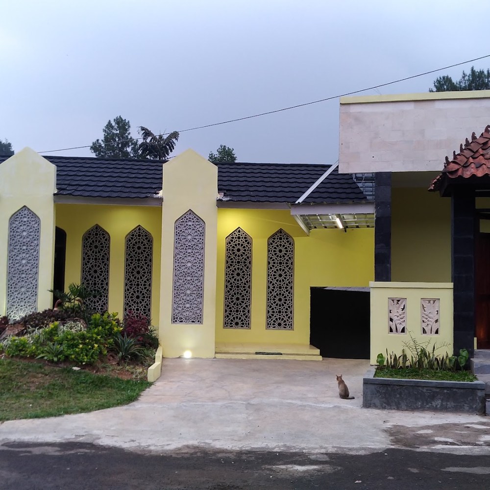 Puri Ayuda Resort