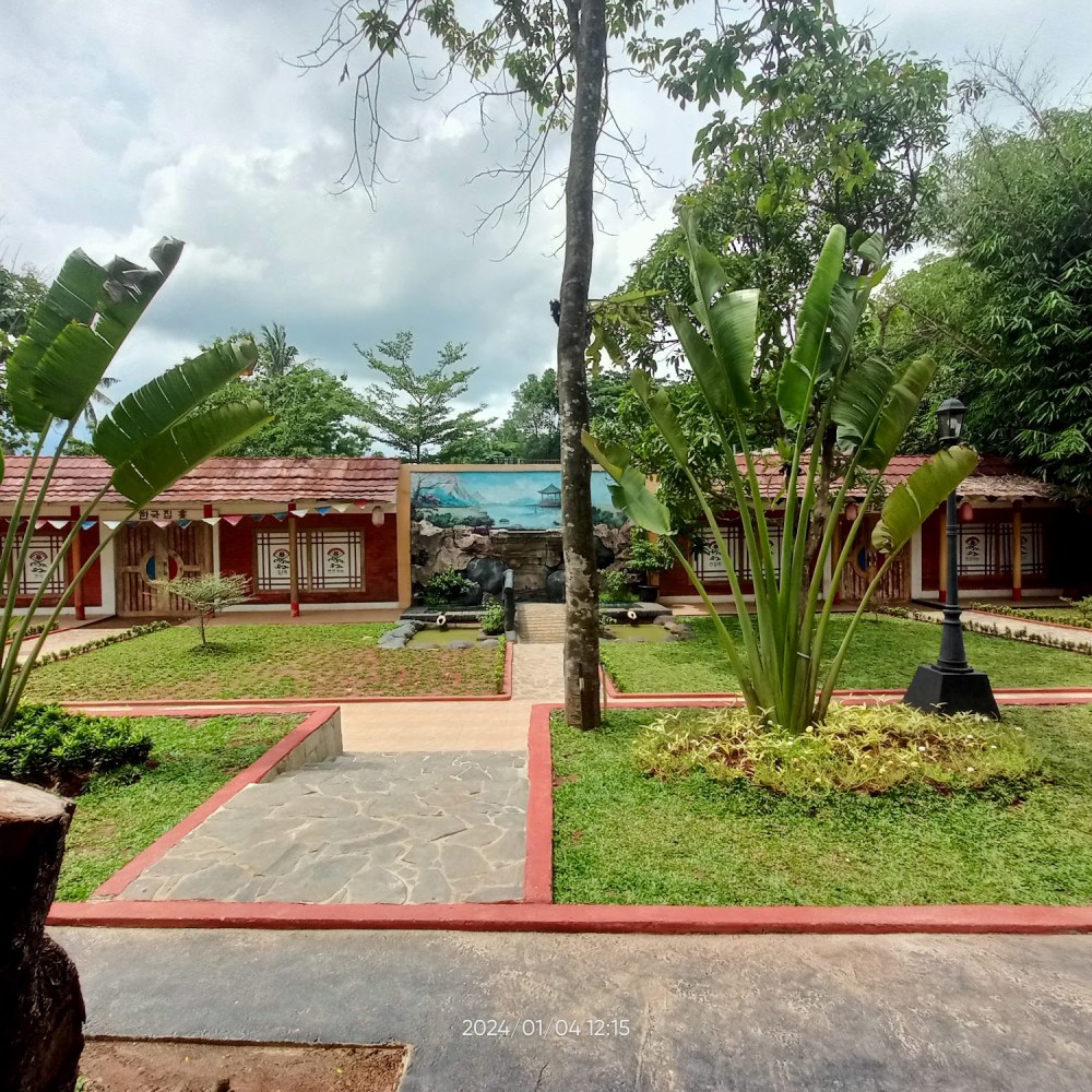 Pantai Buatan