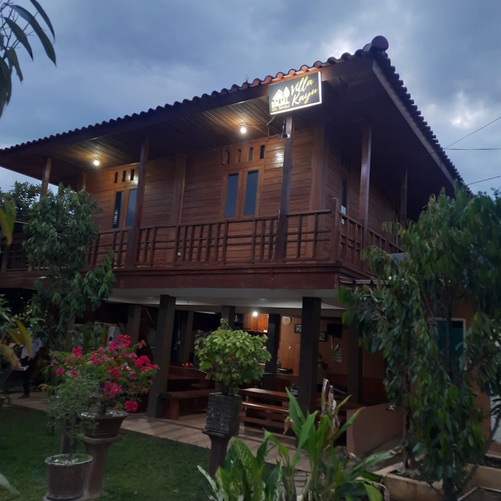 Villa Kayu Gn. Sindur
