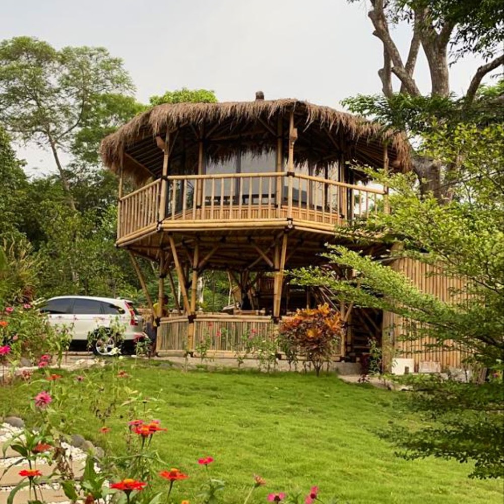 Anadia’s Resort