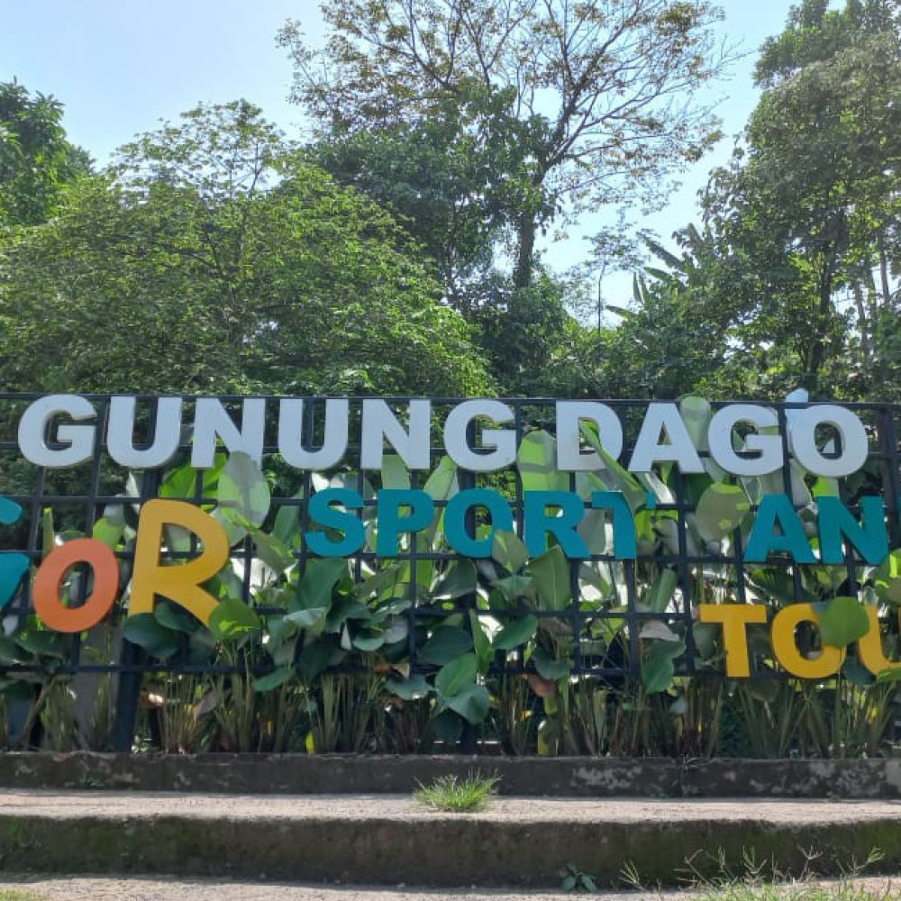 Kampung Adat Wana Cendana