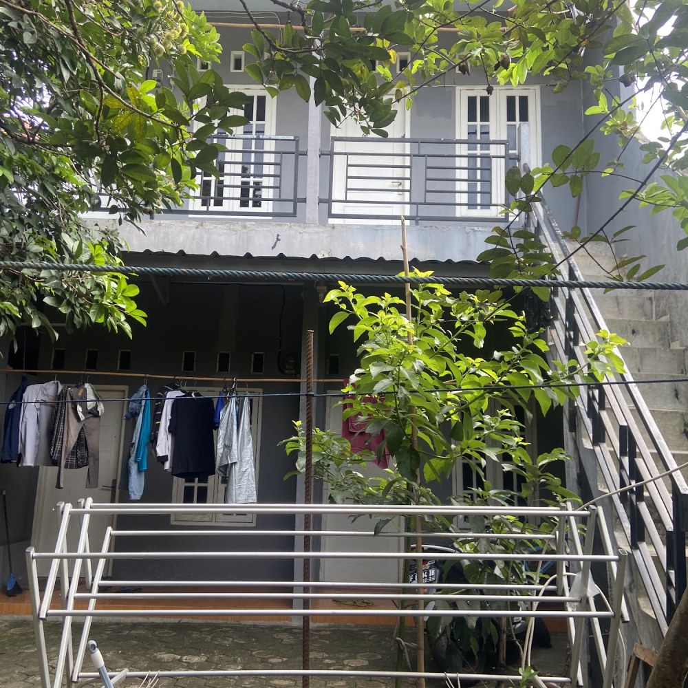 KOST & KONTRAKAN PAK ALI BU EUIS