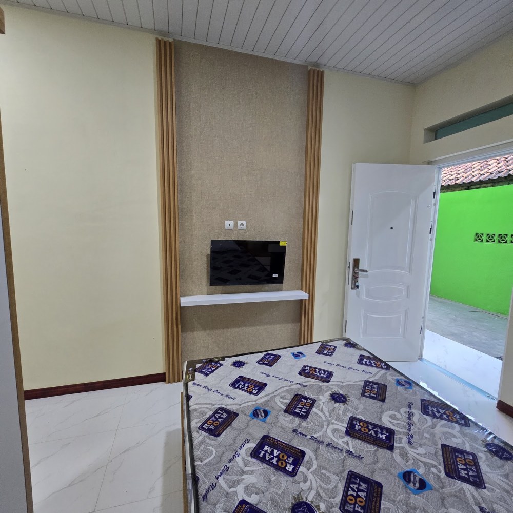 Kost'an Green House IV