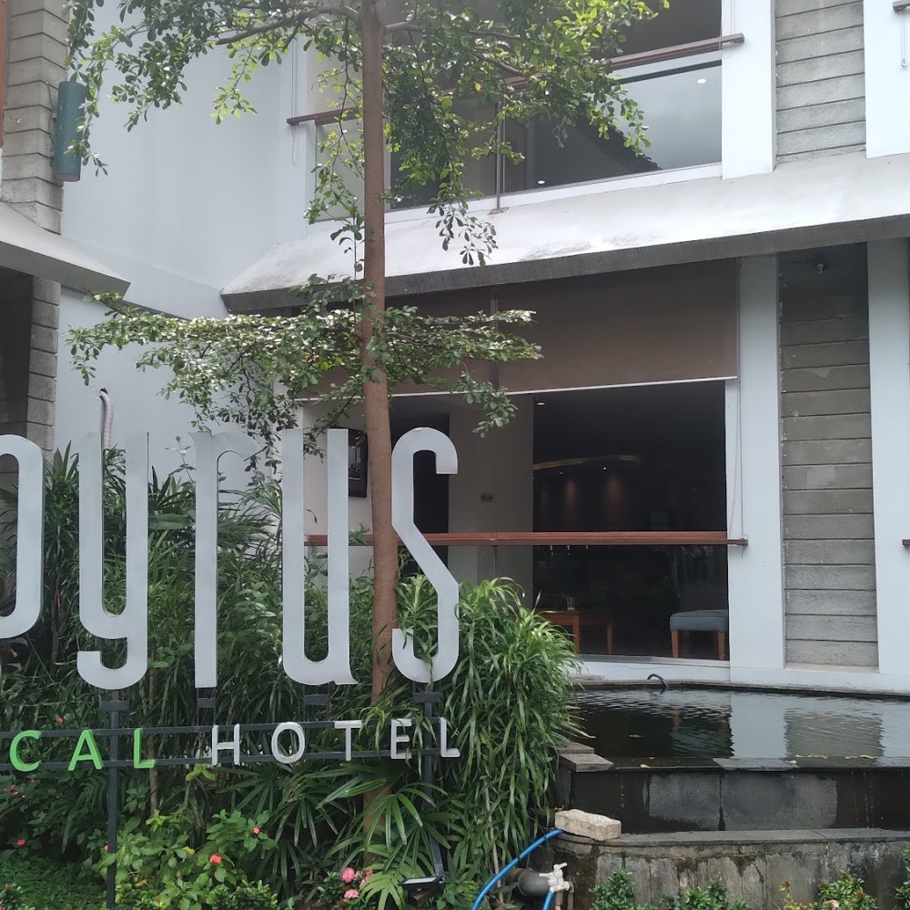 Papyrus Tropical Hotel