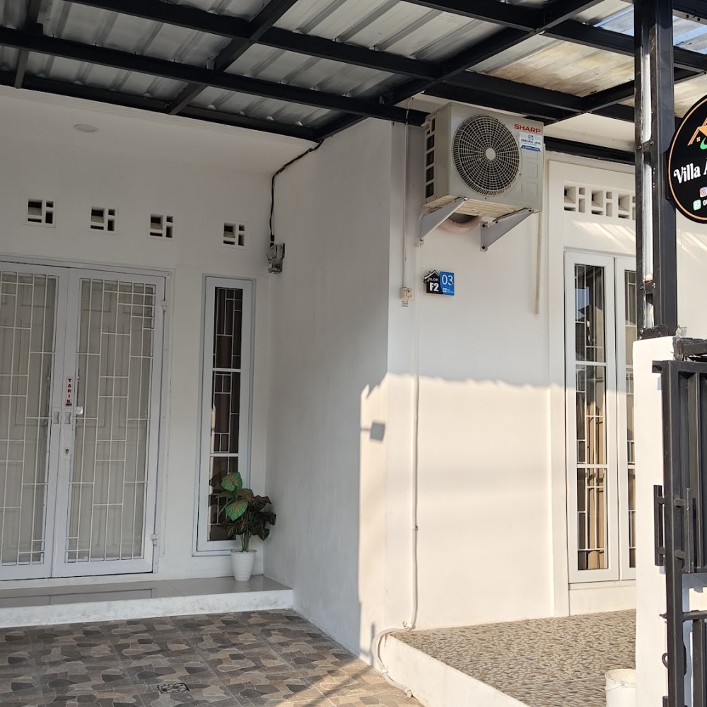 Villa AKELA