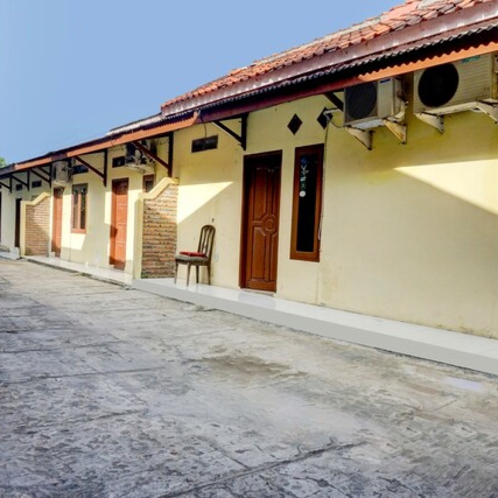 OYO 1187 Penginapan Bunda