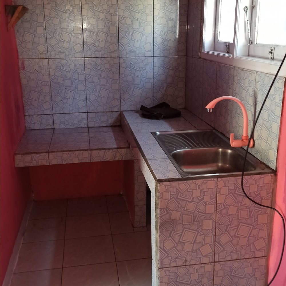 Kontrakan / Kosan Ibu Penti Berekah, Bojonggenteng