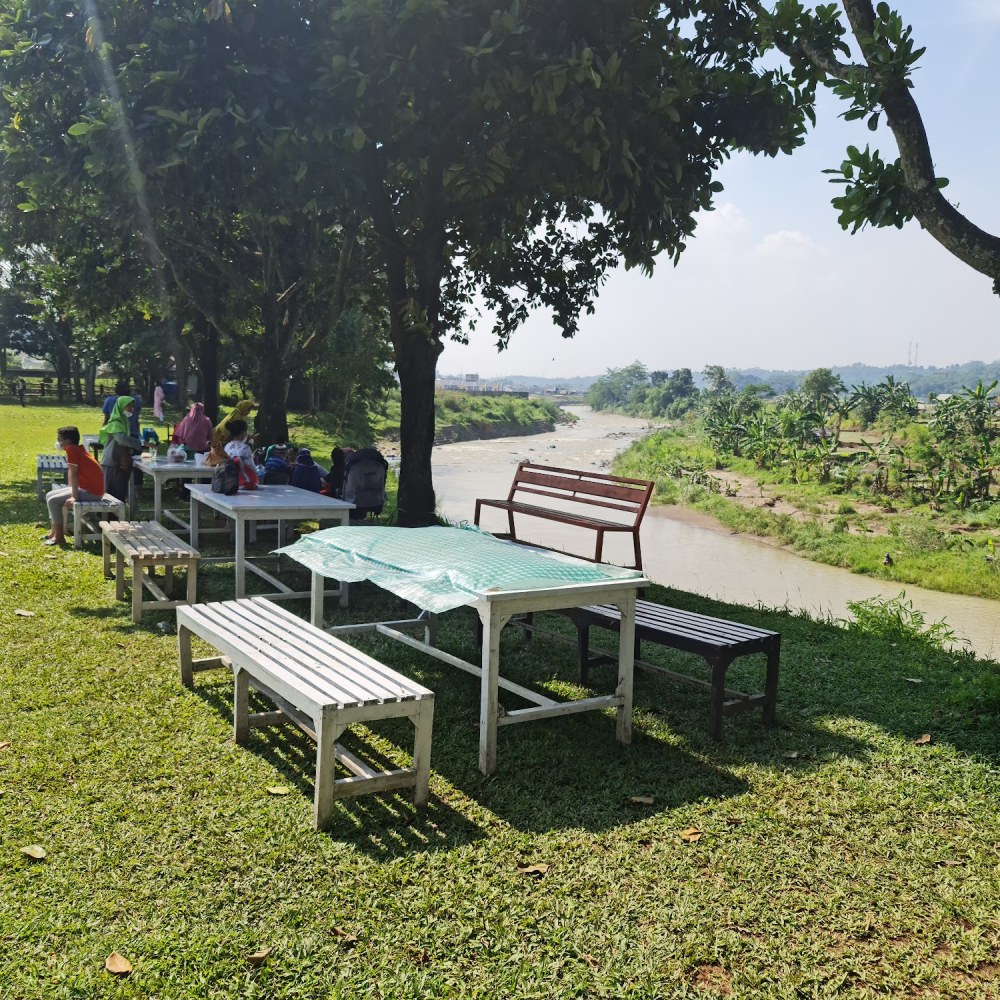 Kebun Wisata Pasirmukti