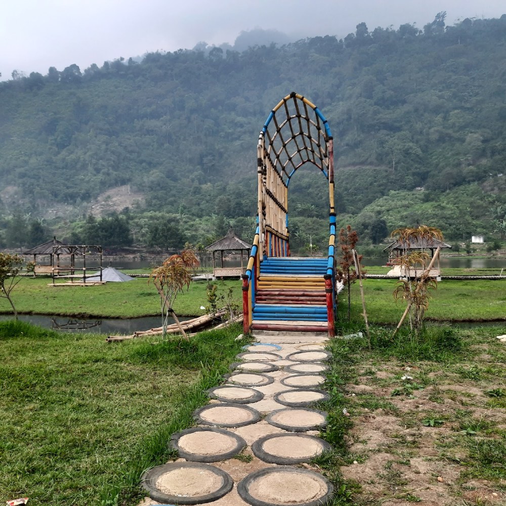 KOPI DEDEMIT RAWA GEDE