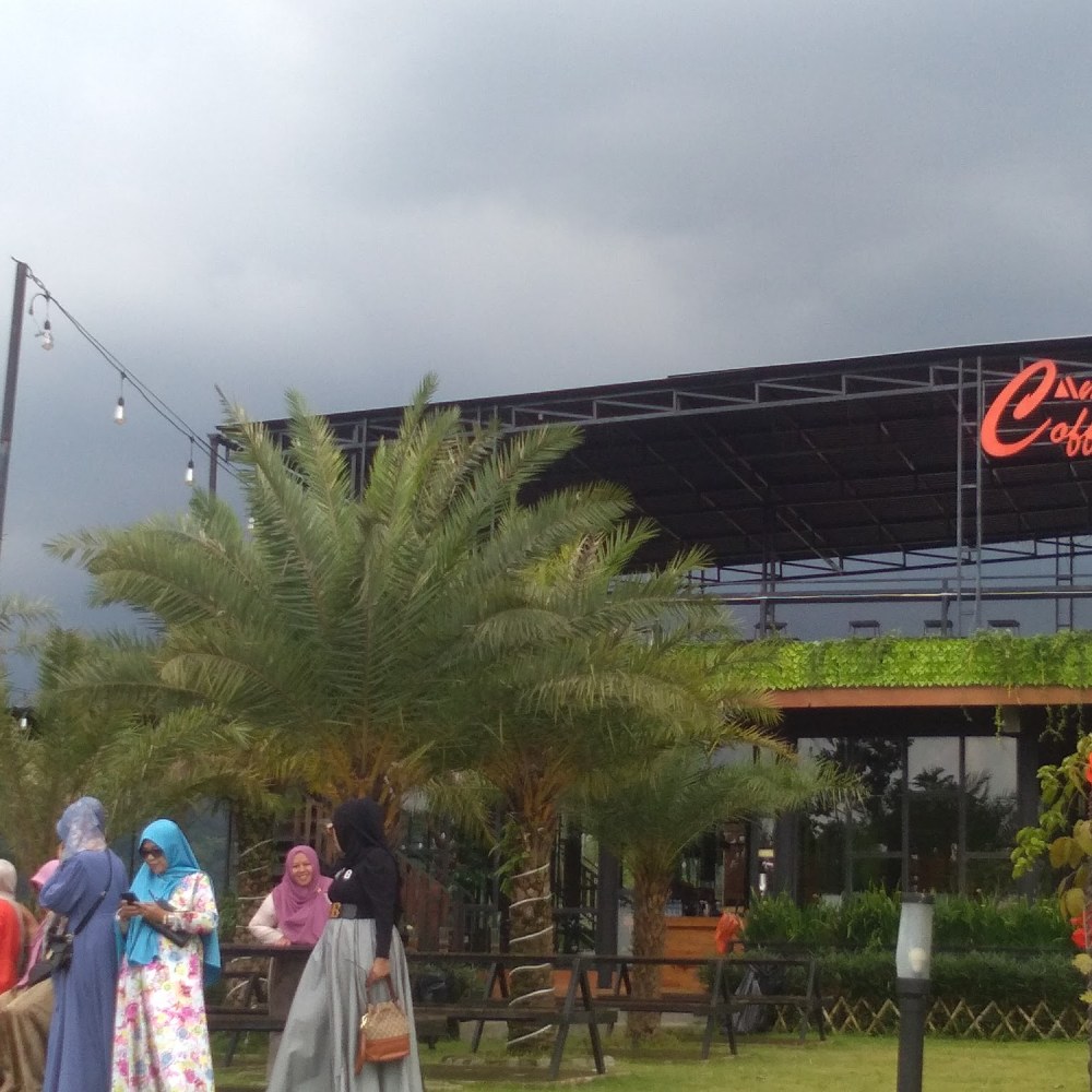TAMAN KITA AGROWISATA GEDE PANGRANGO (CAMP CAFE)