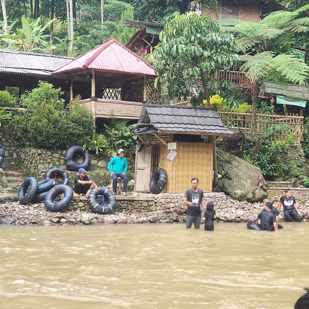 Curug Leuwi Asih