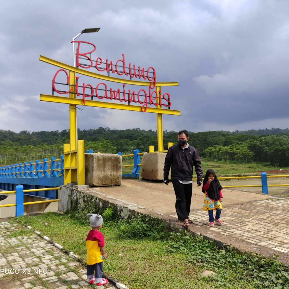 Bendung Cipamingkis, Jonggol