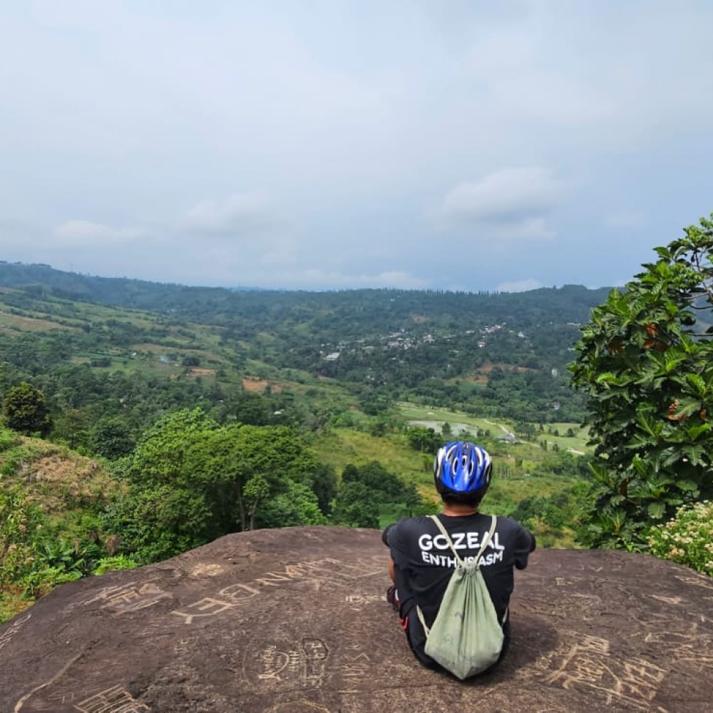 Bukit Batu Sirip Hiu