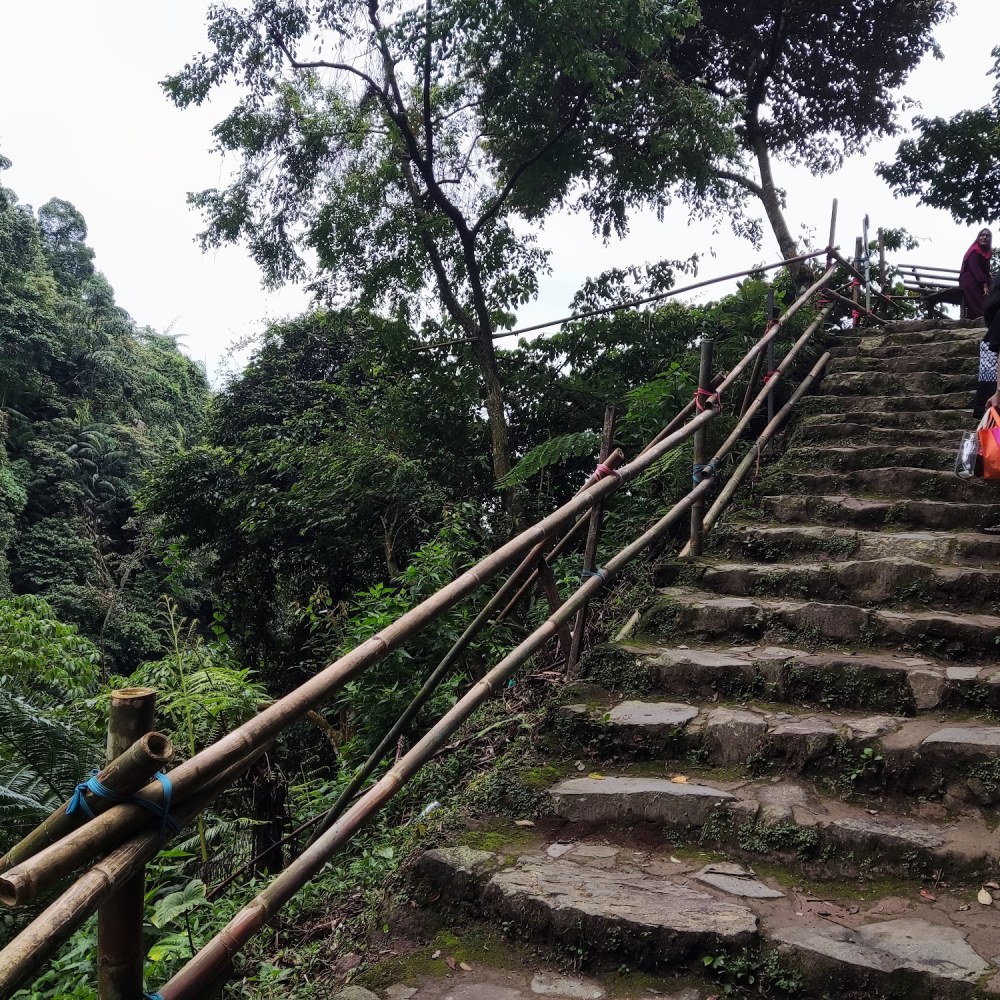Bukit Batu - Curug Ciherang