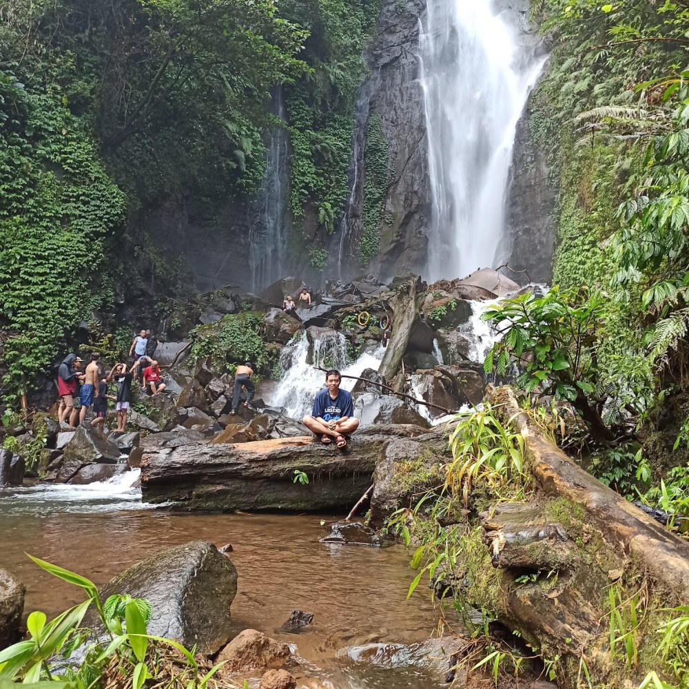 Curug Cikaracak