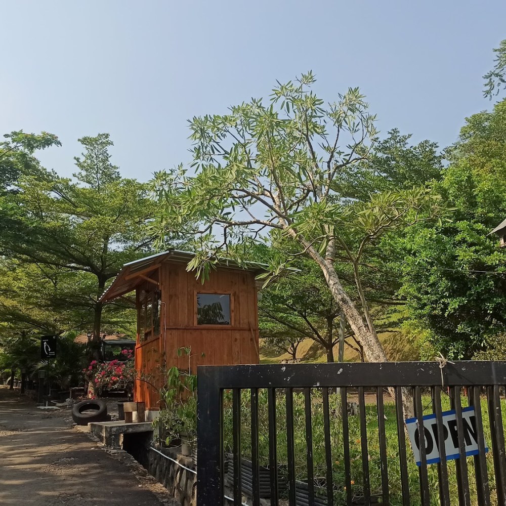 Djongkon Camp