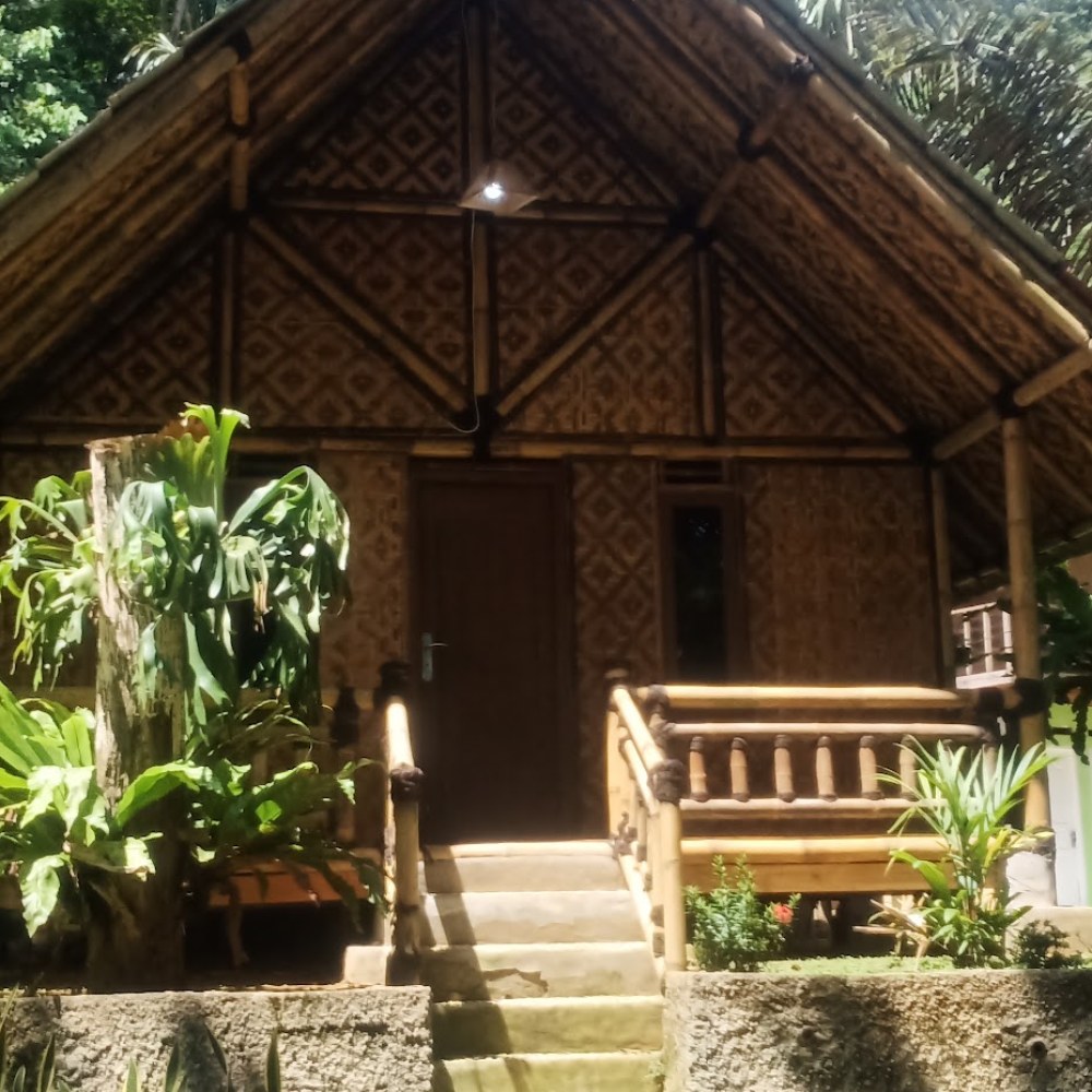 Lembah Kiara camp