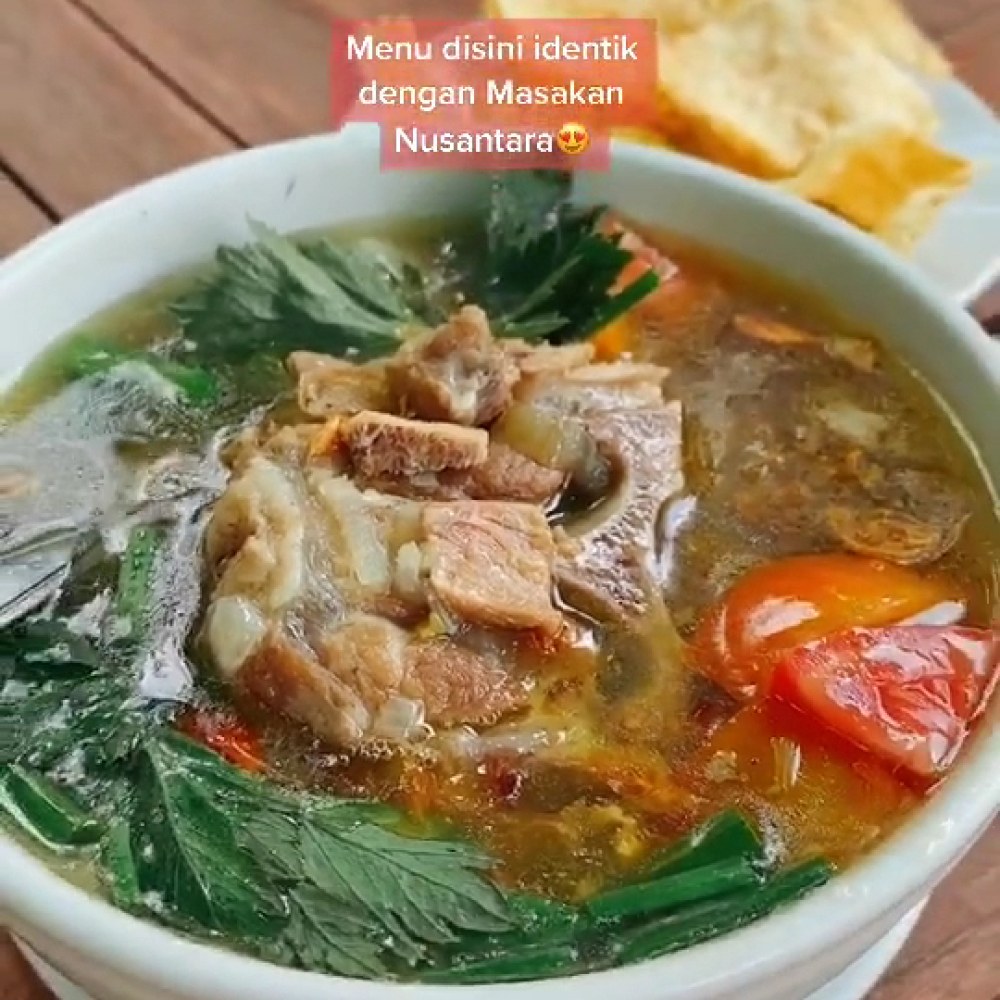 Resto Kebun Teduh