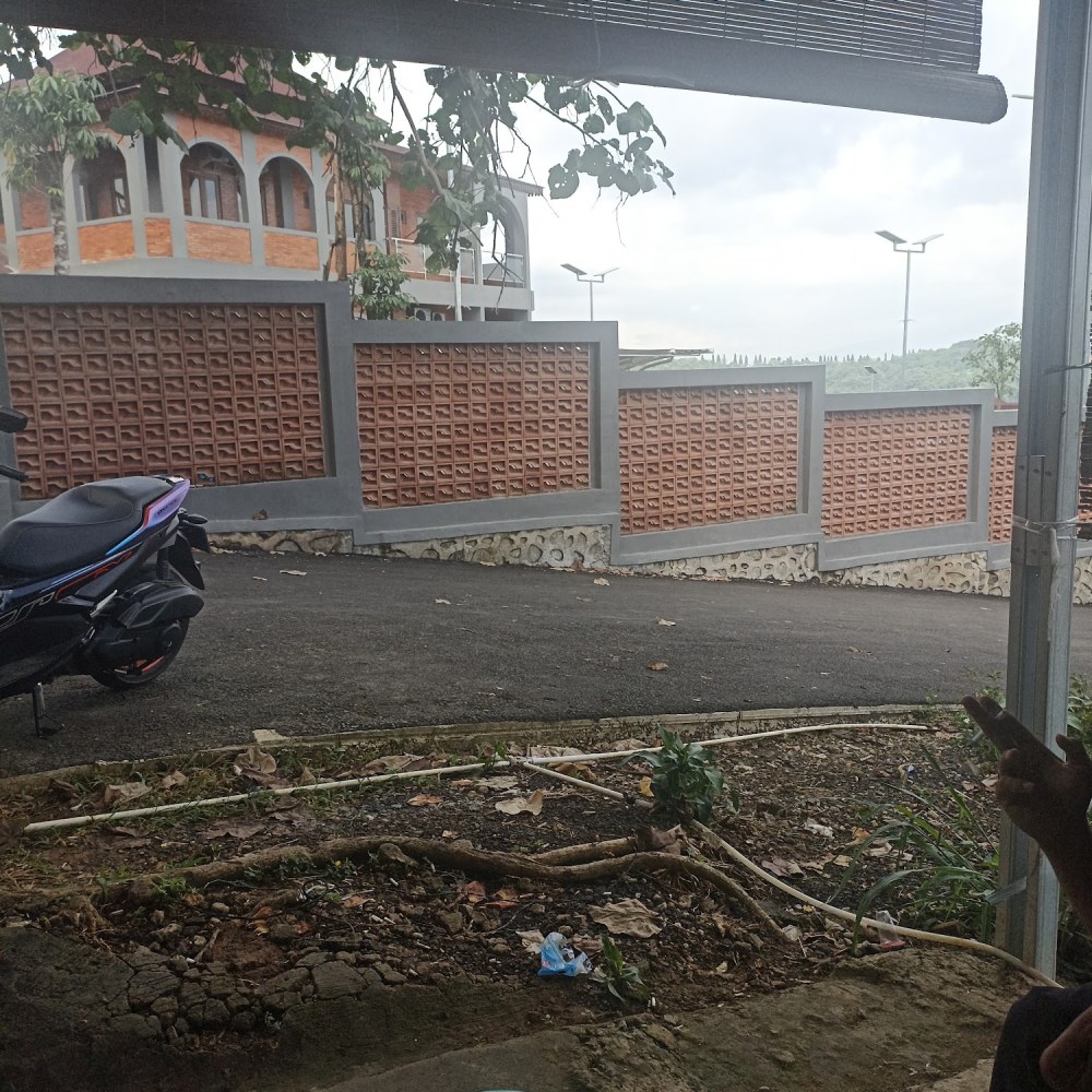 Rumah Bata Merah