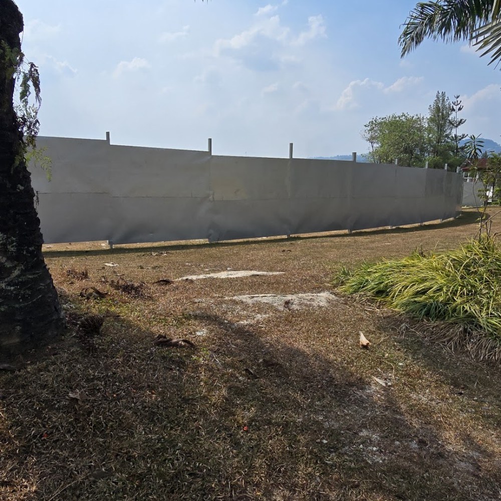 Lapangan Taman Sakura