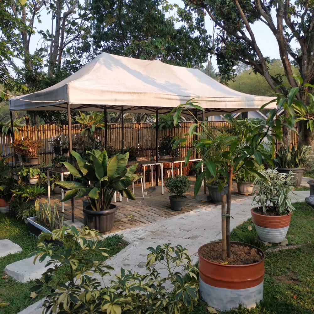 Saung Offroad & Outbound Pavo Sentul