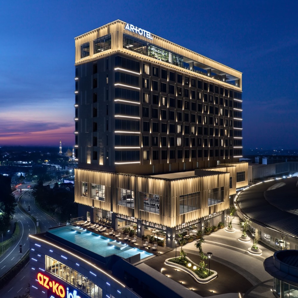 ARTOTEL Living World Kota Wisata