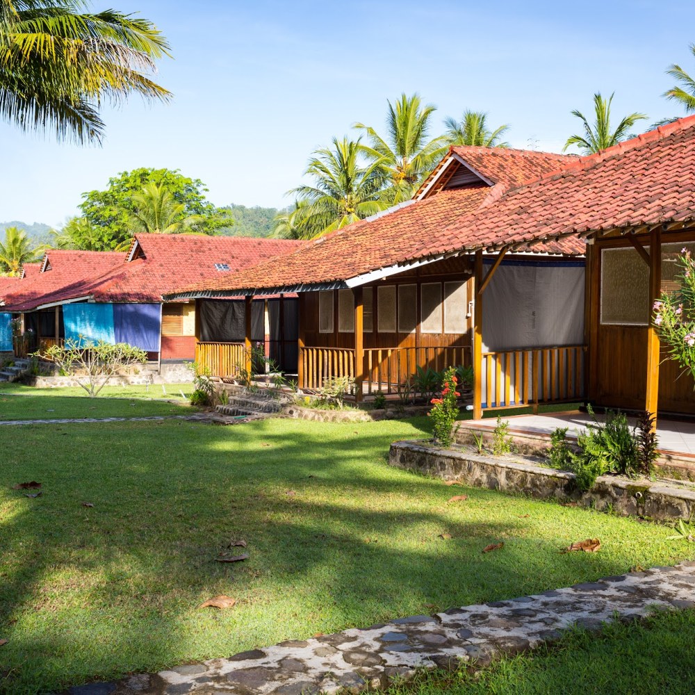 Ocean Queen Resort Hotel