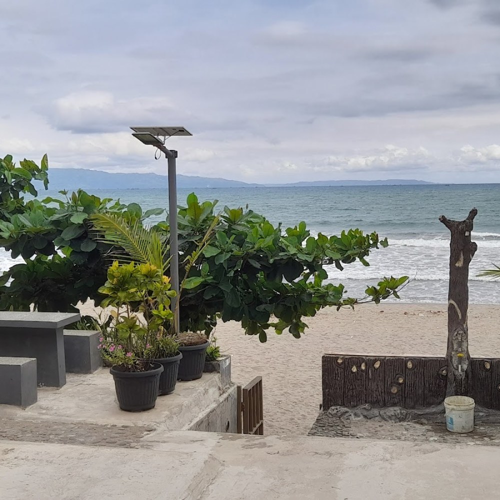 Villa Mila & Wisma Mila Tepi Pantai Pelabuhan Ratu