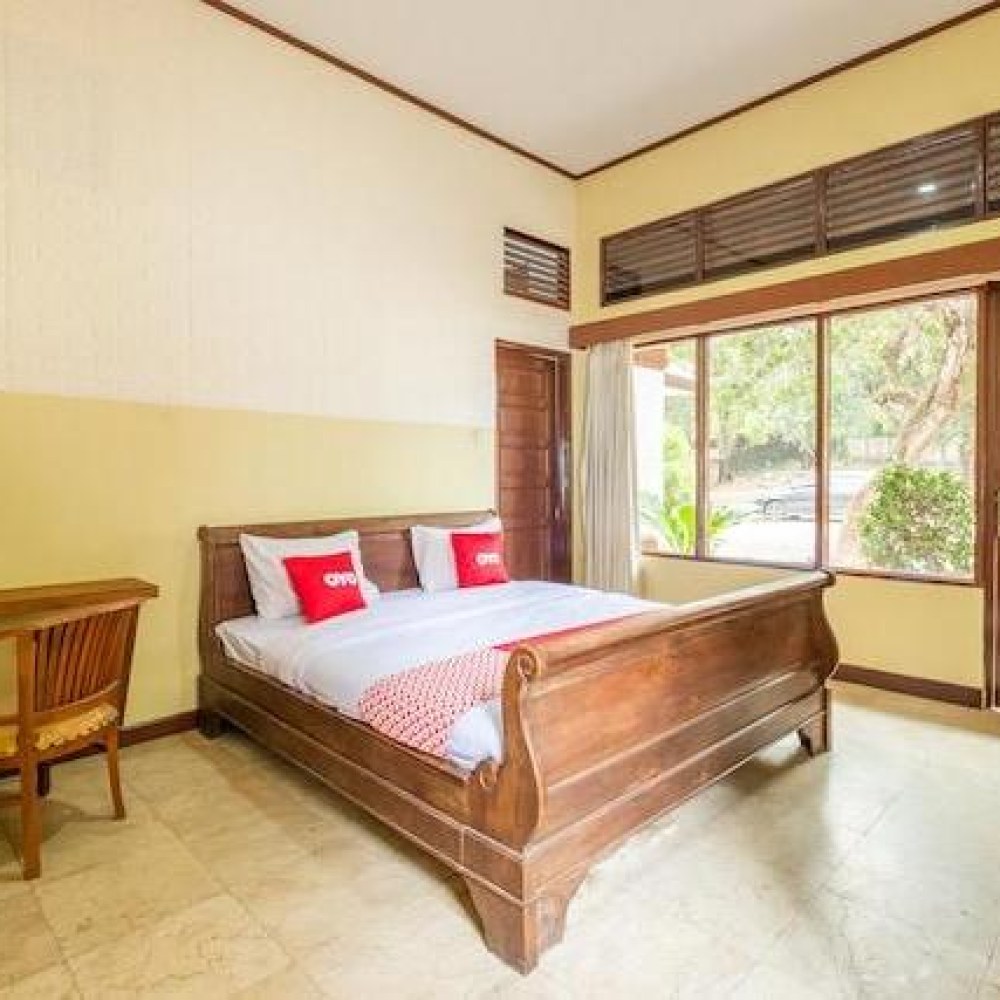 OYO 951 Cempaka Ratu Beach Resort