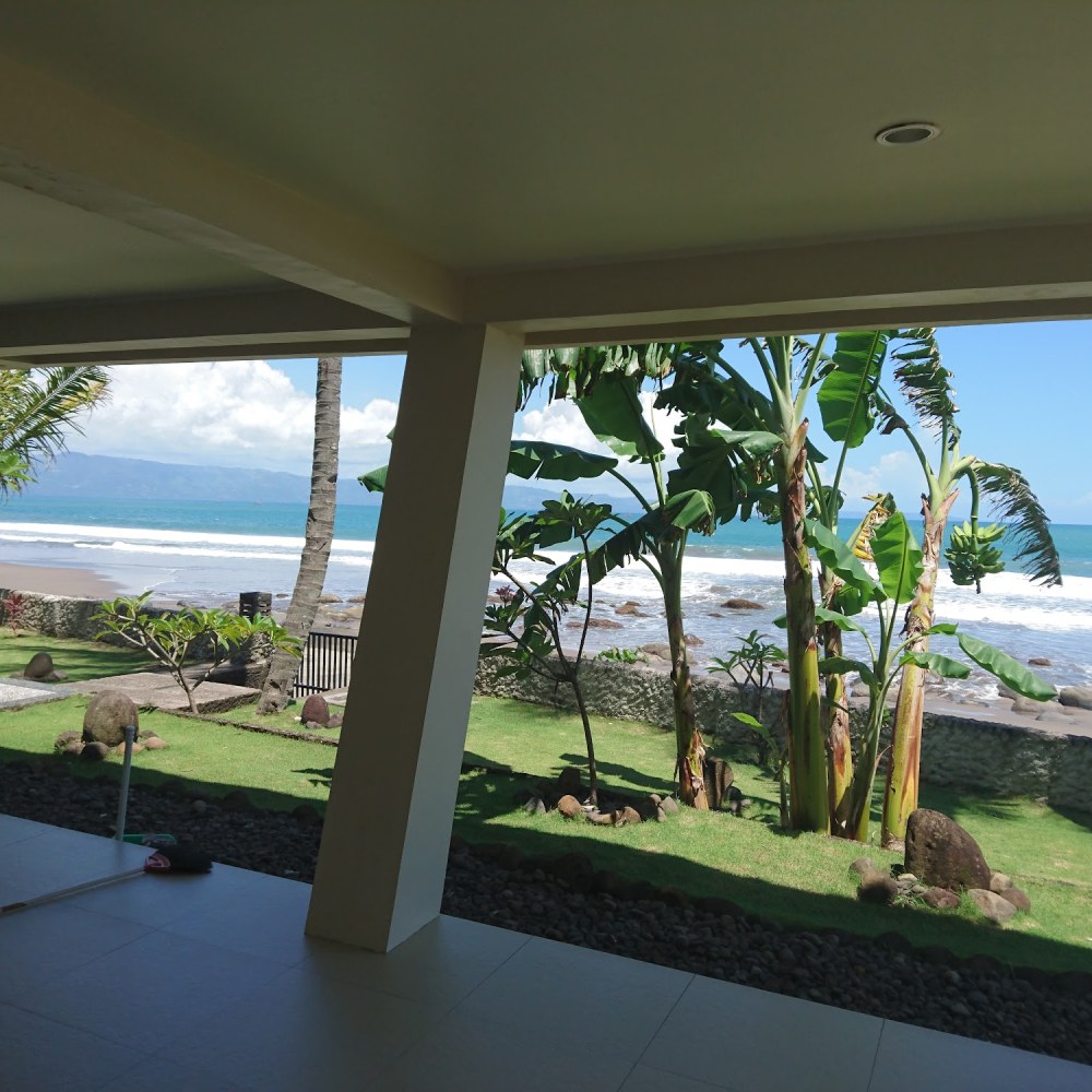 Sunset Beach House Java