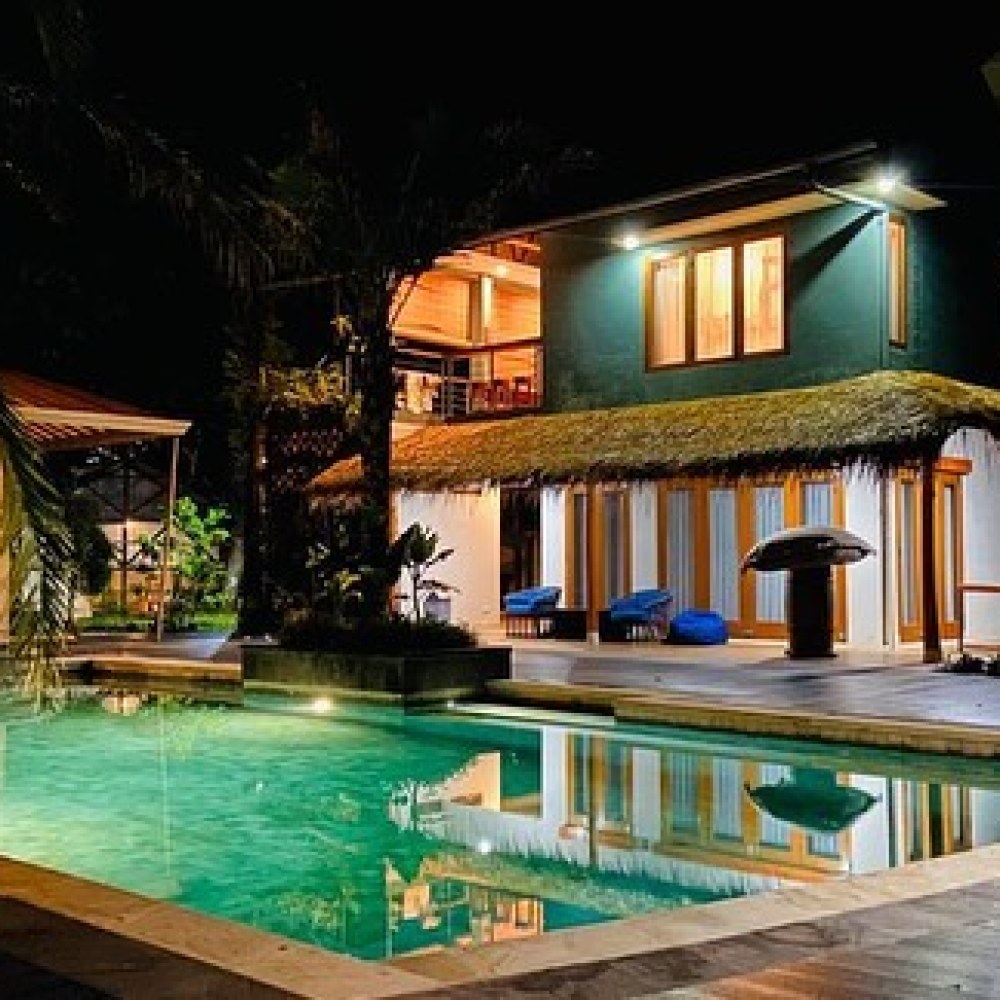 Skin & Bone Villas