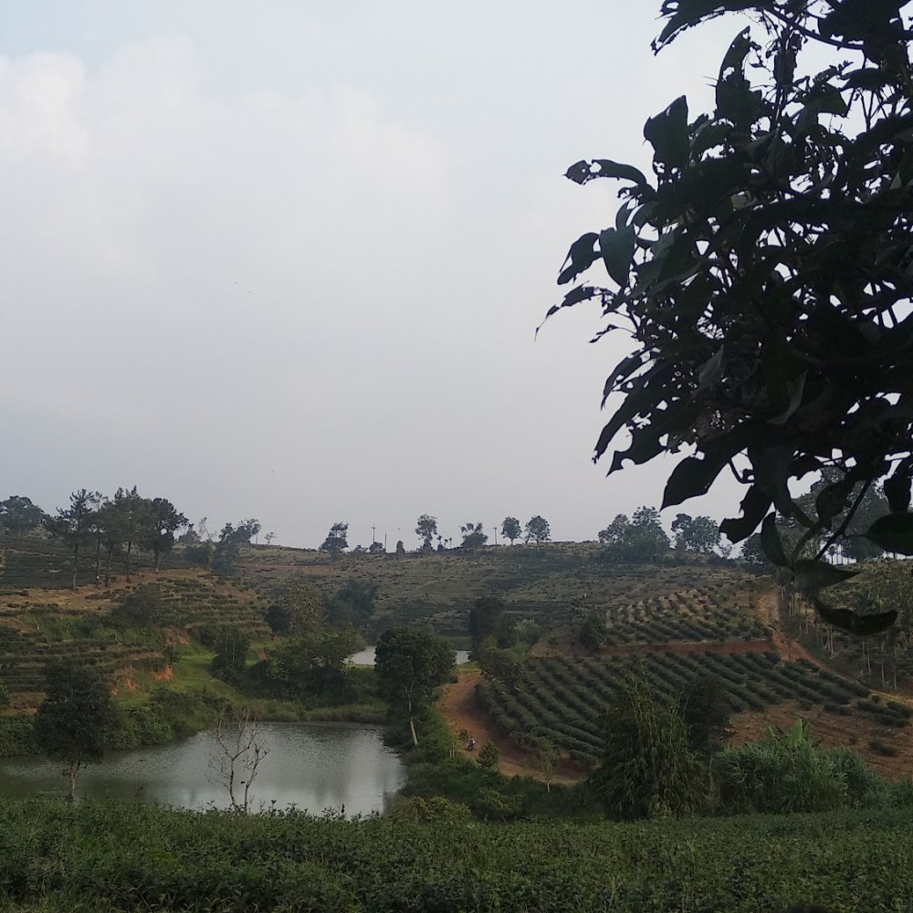 Wisata curug maniis