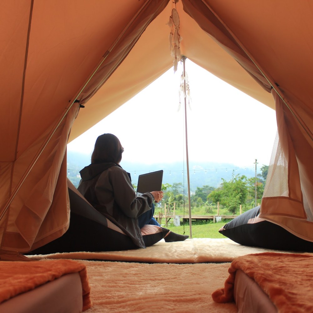 Puncak Camp Hills