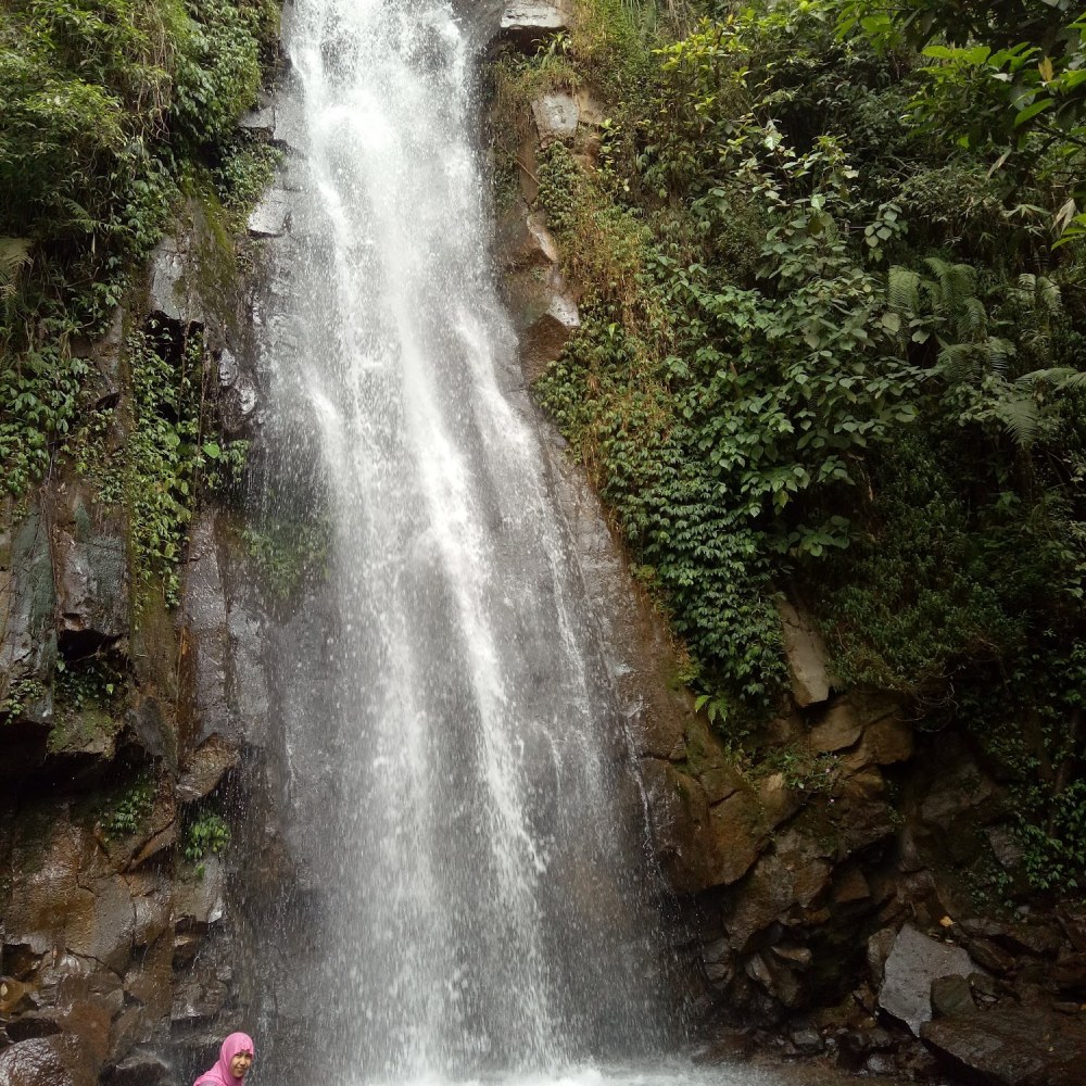 Curug Cibeureum Rawagede (Jonggol)