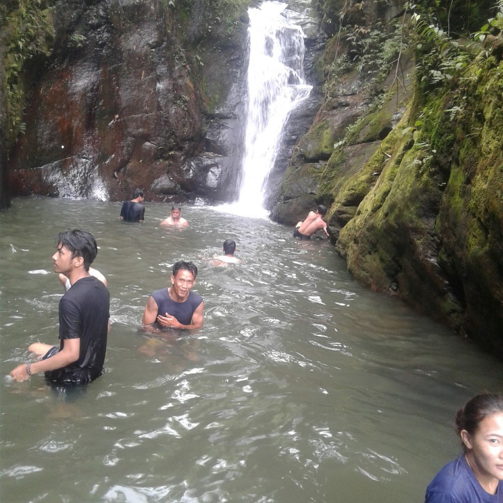 Curug Penganten Batu Ampar 1