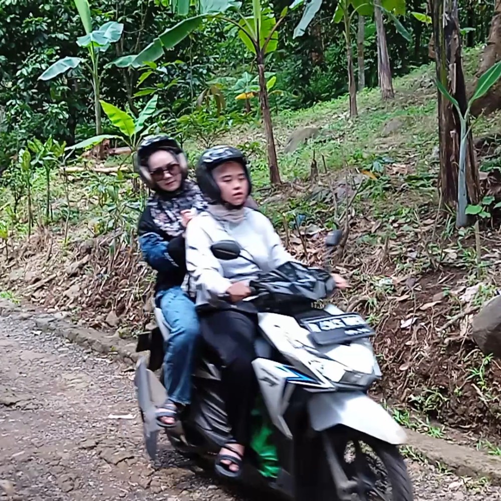 Tempat Wisata Curug Suakan Rumpin