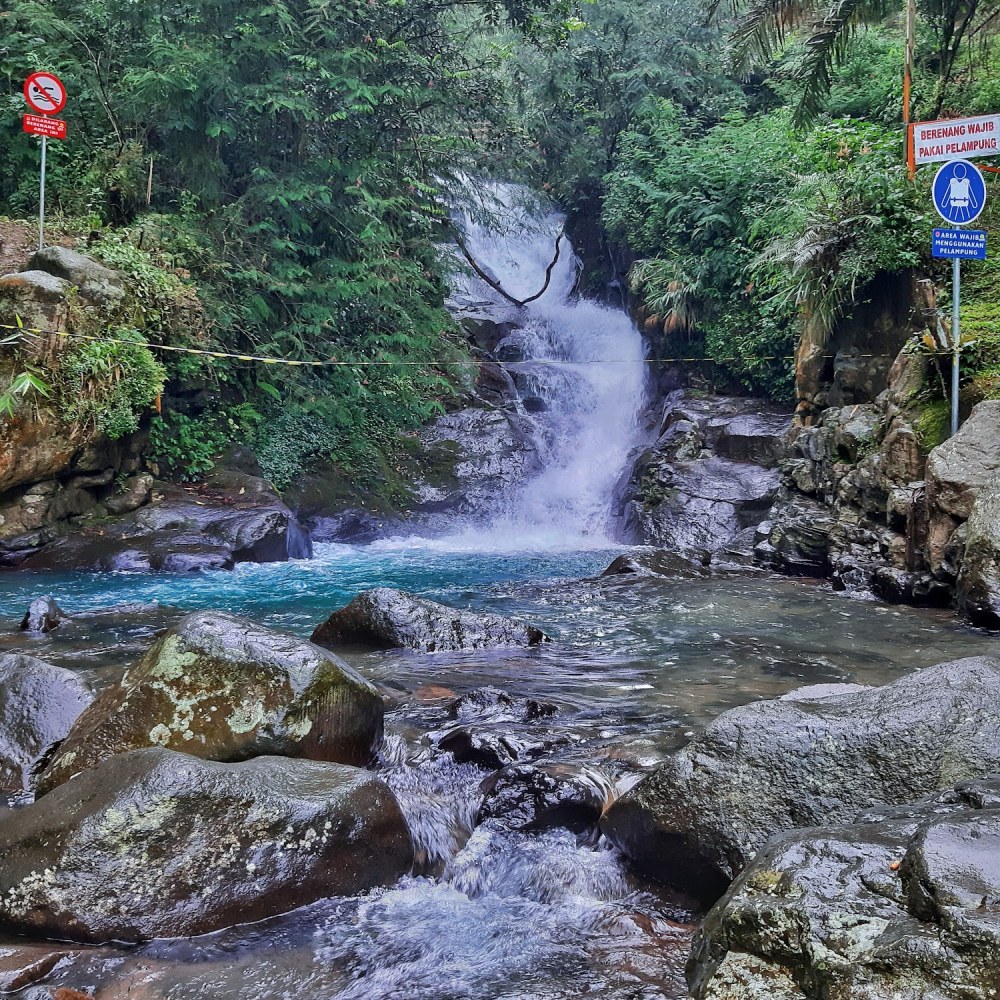Curug Panjang PERHUTANI Megamendung